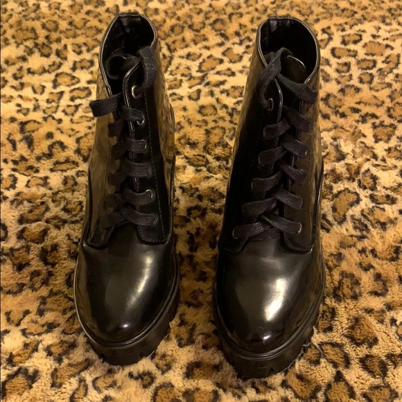 Lace Up Platform Moto Boots - Picture 4 of 8